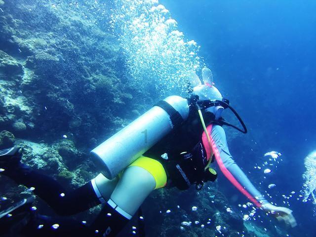 深海迷航