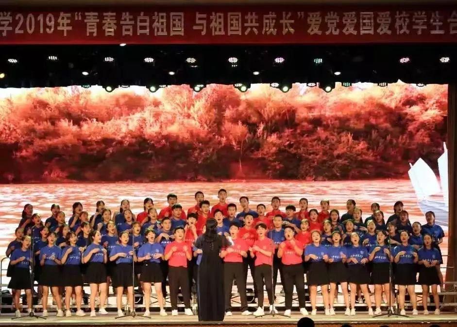 海南省公安厅海岸警察总队原正处级领导干部杨楚升受贿、贪污一案开庭