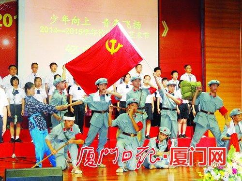 热依扎感谢剧组，愿意用哺乳期妈妈，女演员在娱乐圈中有哪些不易？游戏画面