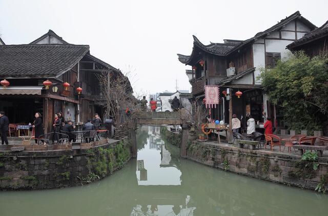 “梅花”台风到来,绍兴禁止在钱塘江沿线观潮,台风来临要注意什么?,你问我答,知识问答专家